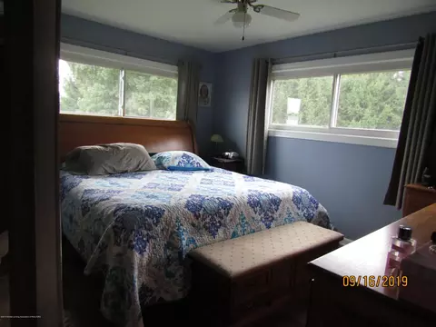 9499 Marshall Rd, Olivet, MI 49076 photo 11