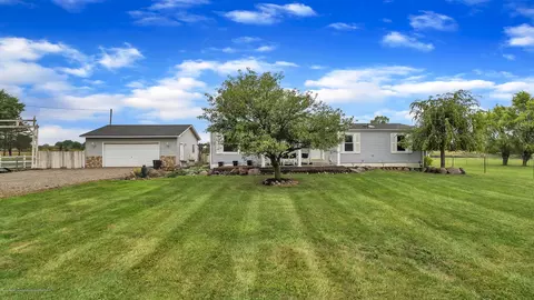 7227 E Lansing Rd, Durand, MI 48429 photo 2