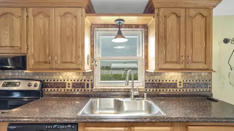 7227 E Lansing Rd, Durand, MI 48429 photo 18