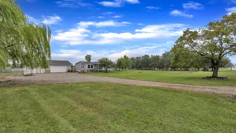 7227 E Lansing Rd, Durand, MI 48429 photo 41