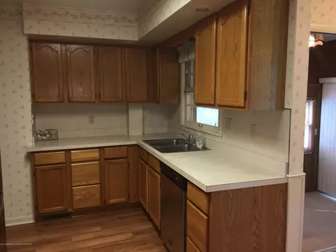 3914 Devonshire Ave, Lansing, MI 48910 photo 7