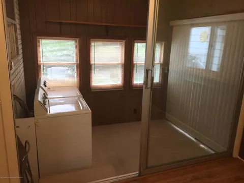 3914 Devonshire Ave, Lansing, MI 48910 photo 5