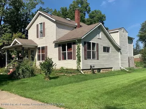 607 E Higham St, Saint Johns, MI 48879 photo 1