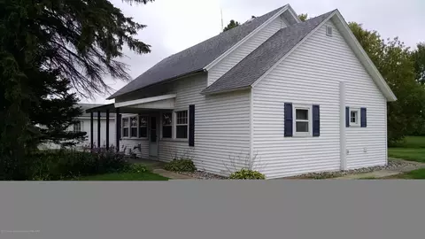 5015 N Mason Rd, Merrill, MI 48637 photo 1