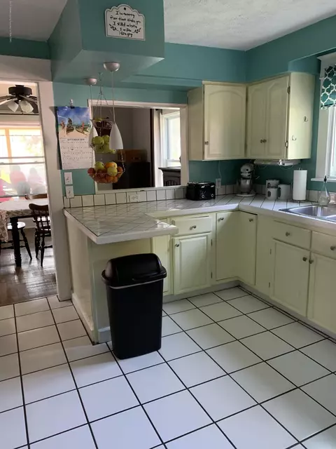 5823 High St, Bath, MI 48808 photo 5