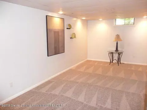 5001 Devonshire Ave, Lansing, MI 48910 photo 19