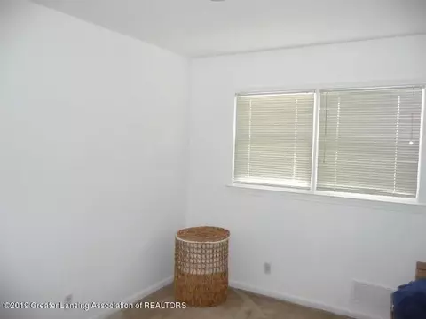 5001 Devonshire Ave, Lansing, MI 48910 photo 11