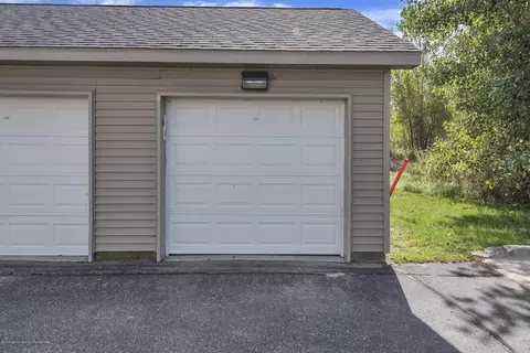 15130 Via Carmella Dr, Dewitt, MI 48820 photo 5
