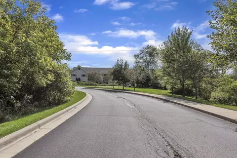 15130 Via Carmella Dr, Dewitt, MI 48820 photo 6