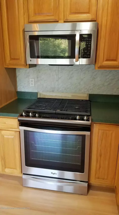 8481 Lansing Ave, Jackson, MI 49201 photo 7