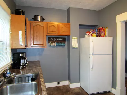 427 W Maple St, Lansing, MI 48906 photo 11