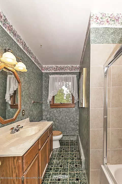 5149 Clark Rd, Bath, MI 48808 photo 22