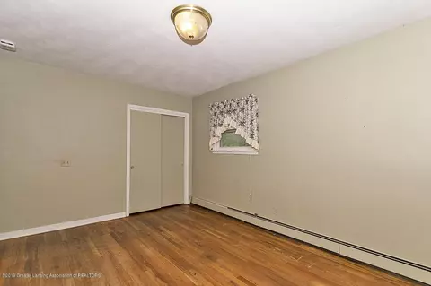 5149 Clark Rd, Bath, MI 48808 photo 3