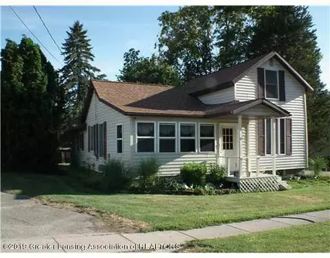 233 Logan St, Sunfield, MI 48890 photo 1