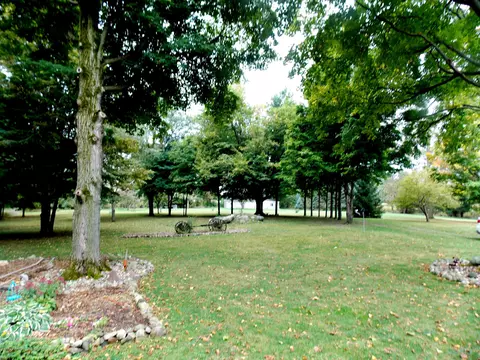 14085 W Howe Rd, Eagle, MI 48822 photo 41