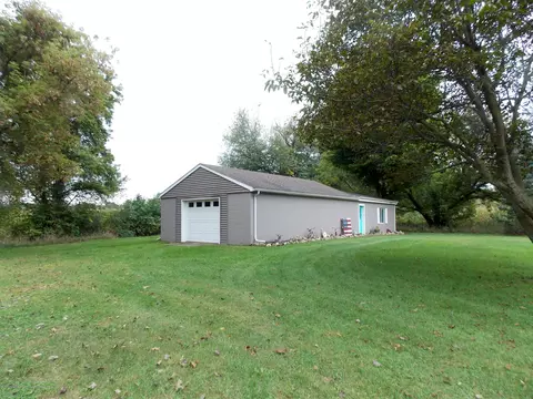 14085 W Howe Rd, Eagle, MI 48822 photo 35