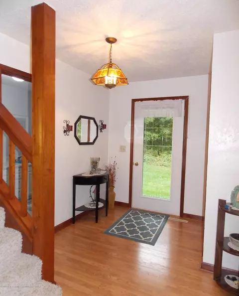 14085 W Howe Rd, Eagle, MI 48822 photo 15