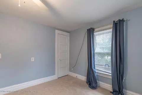 554 E Cavanaugh Rd, Lansing, MI 48910 photo 15
