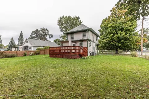 554 E Cavanaugh Rd, Lansing, MI 48910 photo 23