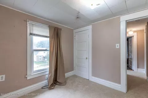 554 E Cavanaugh Rd, Lansing, MI 48910 photo 17