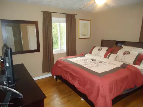14275 Chandler Rd, Bath, MI 48808 photo 9