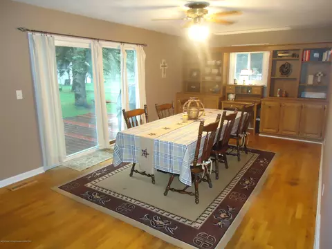 14275 Chandler Rd, Bath, MI 48808 photo 5