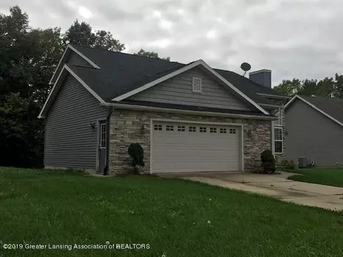 8948 Mattrada Dr, Dimondale, MI 48821 photo 2