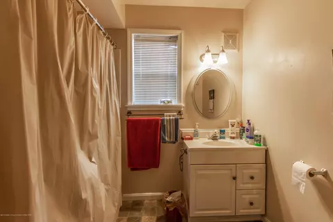 1297 E State, Lansing, MI 48906 photo 13