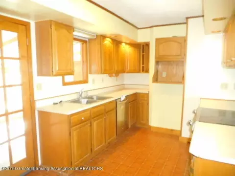 4005 W Beard Rd, Perry, MI 48872 photo 2