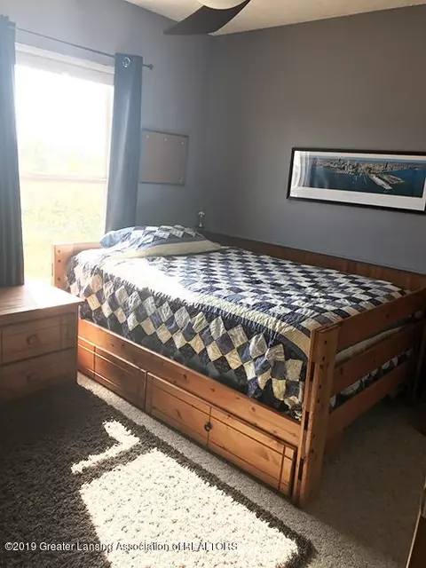 10623 W Howe Rd, Eagle, MI 48822 photo 29