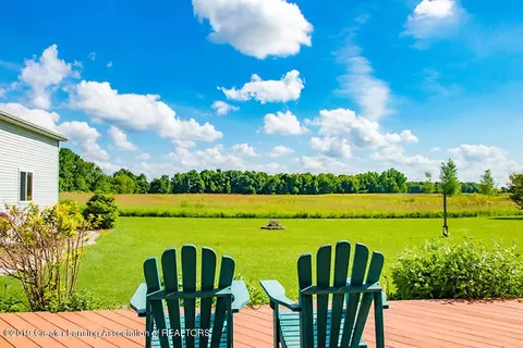 10623 W Howe Rd, Eagle, MI 48822 photo 6