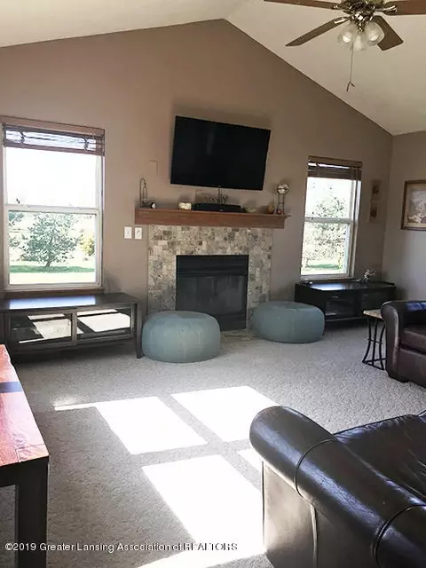 10623 W Howe Rd, Eagle, MI 48822 photo 18