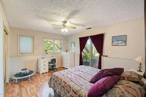 706 E Geneva Dr, Dewitt, MI 48820 photo 18