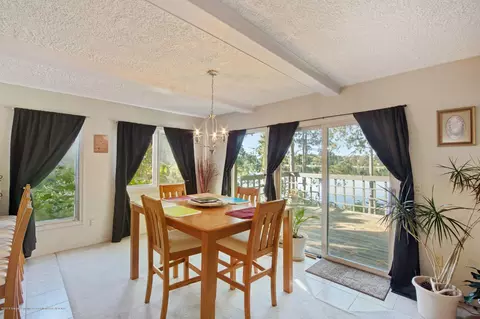 706 E Geneva Dr, Dewitt, MI 48820 photo 7