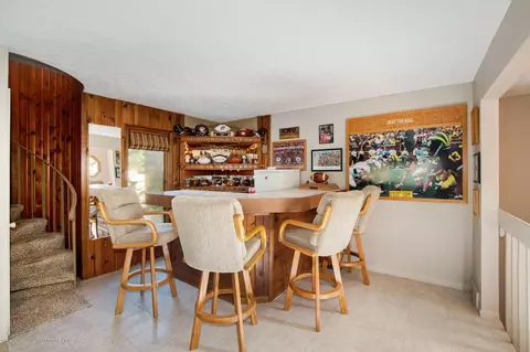 706 E Geneva Dr, Dewitt, MI 48820 photo 9