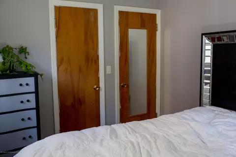2105 Alpha St, Lansing, MI 48910 photo 9