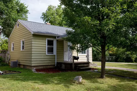 2105 Alpha St, Lansing, MI 48910 photo 17