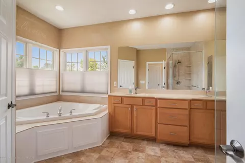 5340 W Howe Rd, Dewitt, MI 48820 photo 22