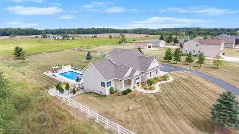 5340 W Howe Rd, Dewitt, MI 48820 photo 5