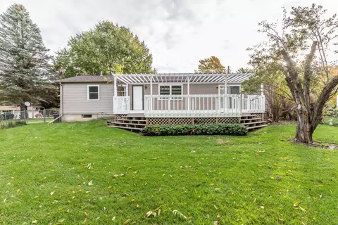 1503 Waxwing Dr, Dewitt, MI 48820 photo 2