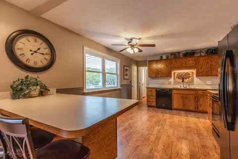 1503 Waxwing Dr, Dewitt, MI 48820 photo 8