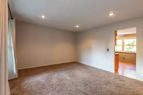 1503 Waxwing Dr, Dewitt, MI 48820 photo 6