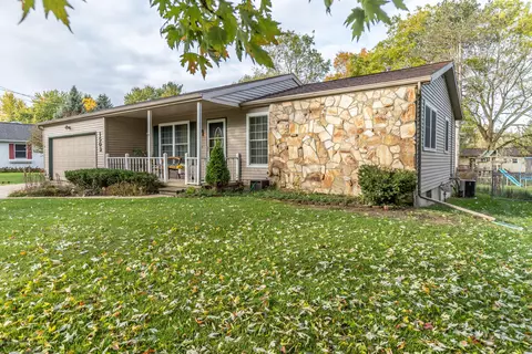 1503 Waxwing Dr, Dewitt, MI 48820 photo 1