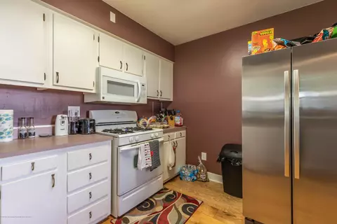 358 N Dibble Ave, Lansing, MI 48917 photo 9