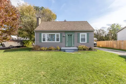 358 N Dibble Ave, Lansing, MI 48917 photo 1