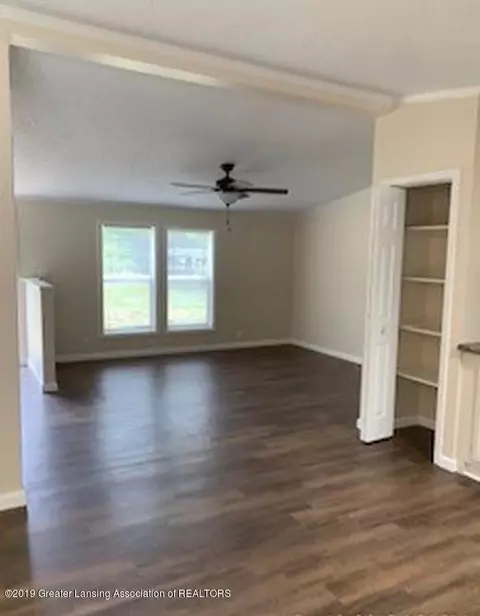 5538 Ann Dr, Bath, MI 48808 photo 12