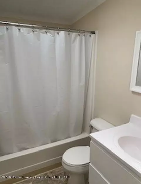 5538 Ann Dr, Bath, MI 48808 photo 17