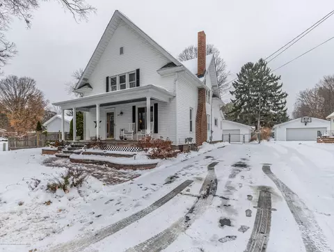 202 N Logan St, Dewitt, MI 48820 photo 1