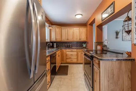 202 N Logan St, Dewitt, MI 48820 photo 13