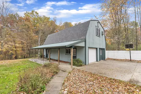 7575 E Howe Rd, Bath, MI 48808 photo 53